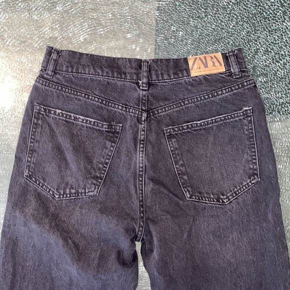 Zara High Waisted Straight Cropped Mom Jean - Picture 7 of 11
